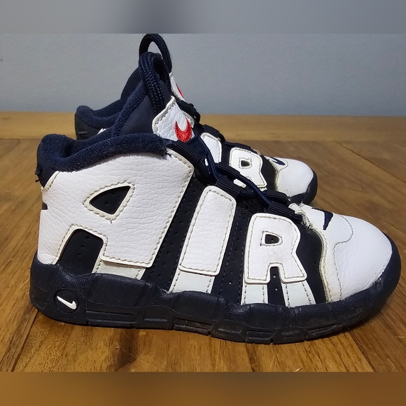Nike Air More Uptempo Kids Size 10 Blue And White DA4194-104 - Picture 2 of 7